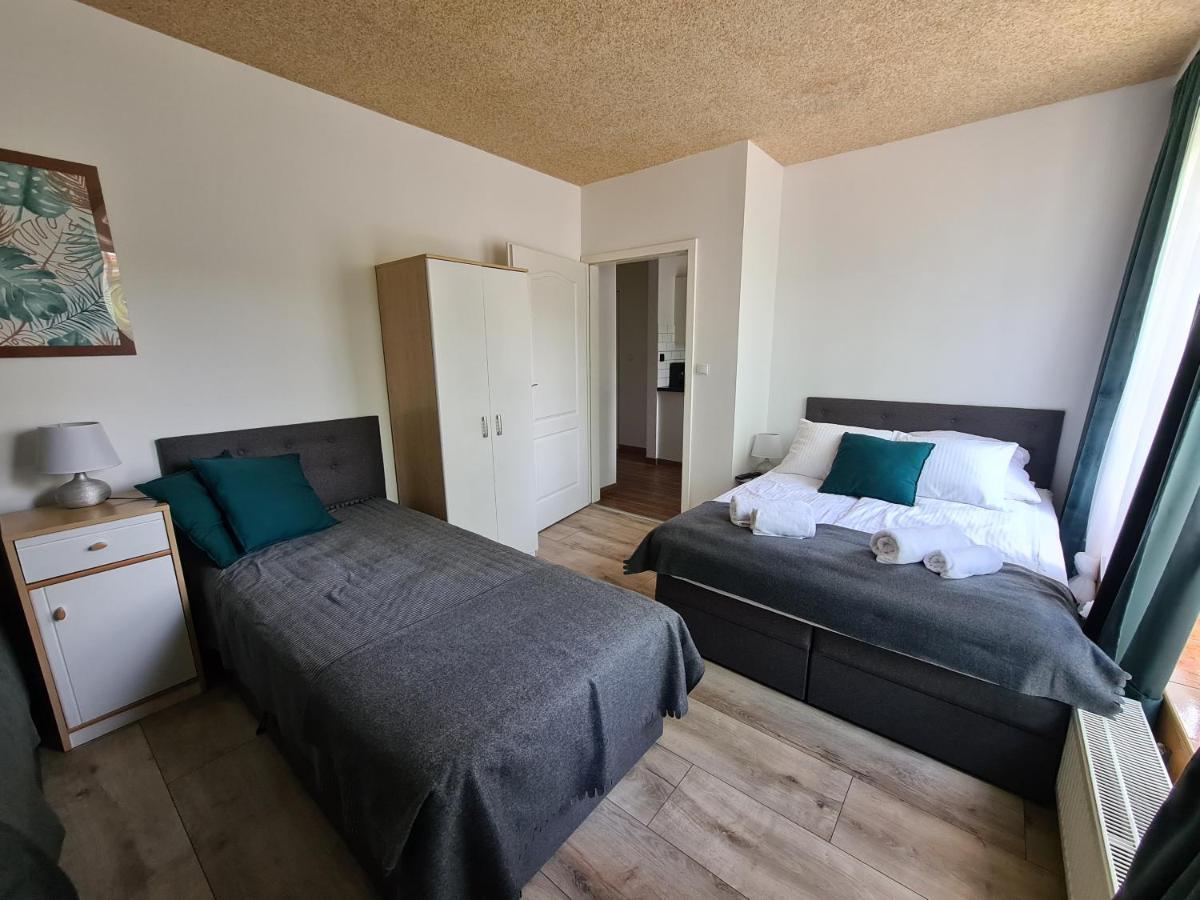 Apartamenty Katarina Устшики-Дольне Экстерьер фото