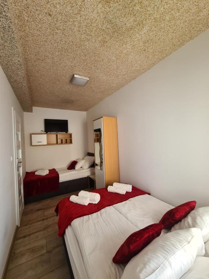Apartamenty Katarina Устшики-Дольне Экстерьер фото