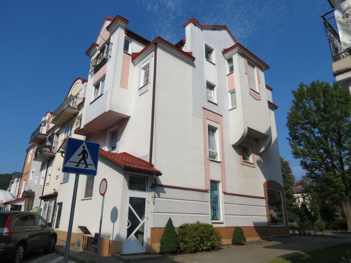 Apartamenty Katarina Устшики-Дольне Экстерьер фото